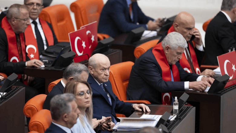 Meclis Soğuk Rüzgarlar